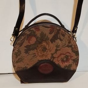 Gold Coast Rounded Tapestry Shoulder Bag
